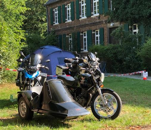 Beiwagen auf Motorrad-Treffen 2019