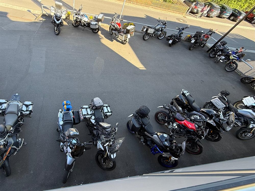 Erste Pause auf der Motorrad-Tour