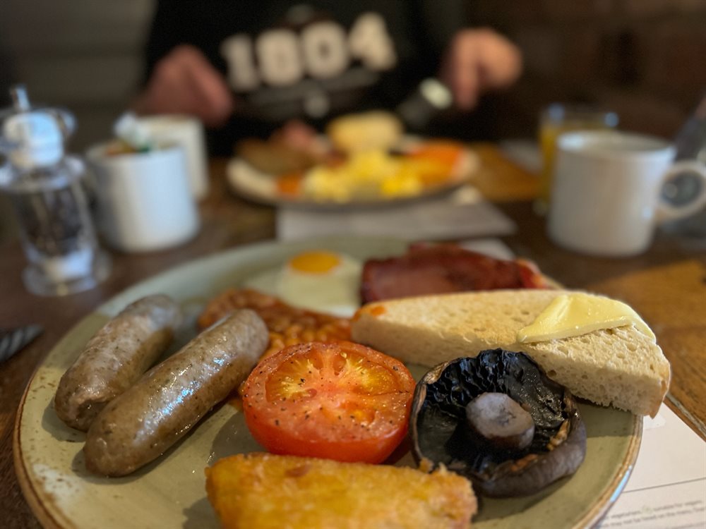 Typisch nglisches Frühstück